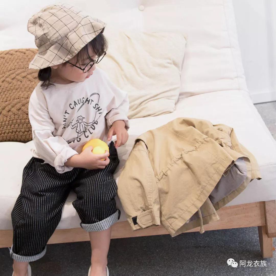 多啦啦<a href='http://www.61kids.cn/ag?key=童装品牌' target='_blank_'>童装品牌</a>：阿龙衣族2018秋+羽绒订货会