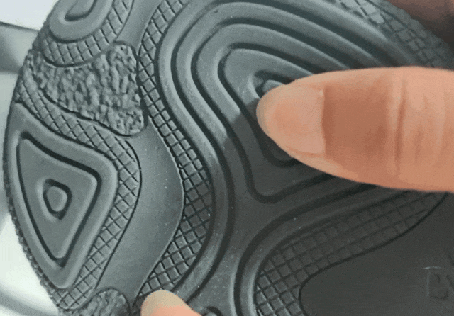 undefined 0095220982.gif