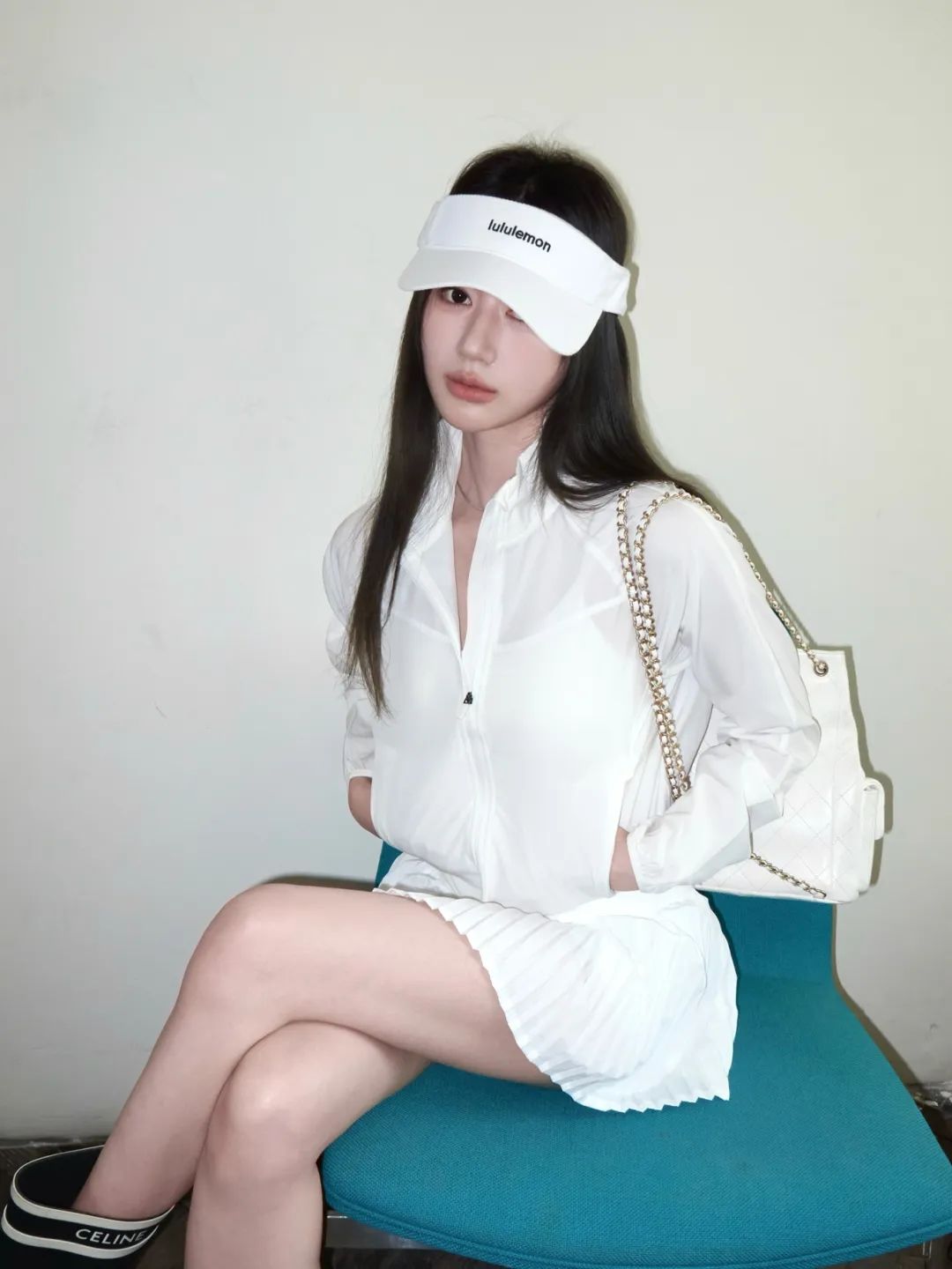 新品开播!yumomo【恣夏生风】新品见面会开始啦 速来!