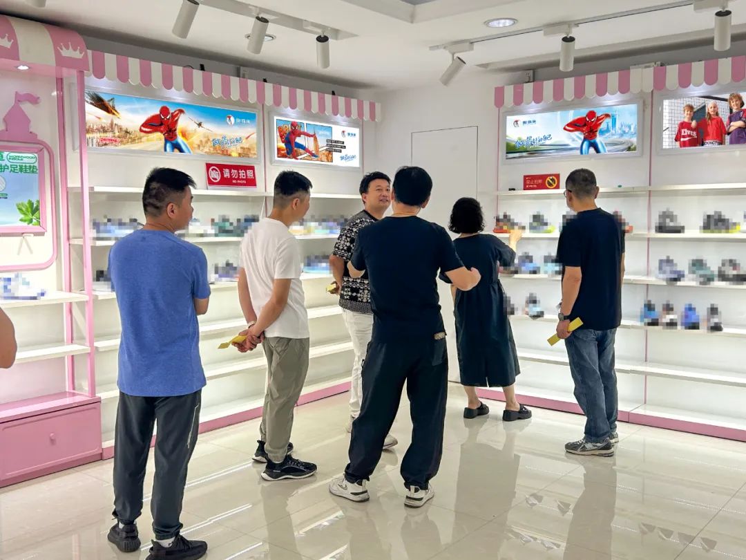 勇闯新路!蜘蛛侠2025年Q4新品订货会顺利举行